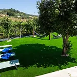 Casa Camelia - The Valley Baião