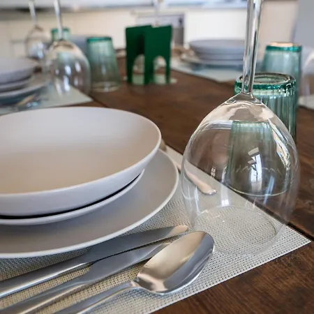 Casa Camelia - The Valley * Ovil