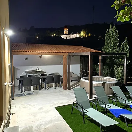 Casa Camelia - The Valley * Ovil